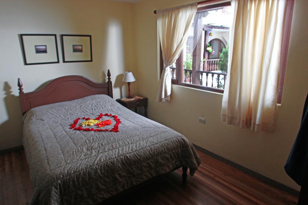 Casa Macondo Bed & Breakfast Cuenca Bilik gambar